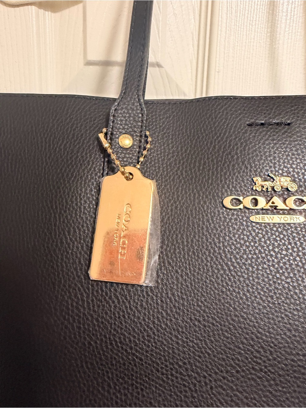 Coach Town Tote Black Leather Large Carryall NWT - Picture 8 of 11